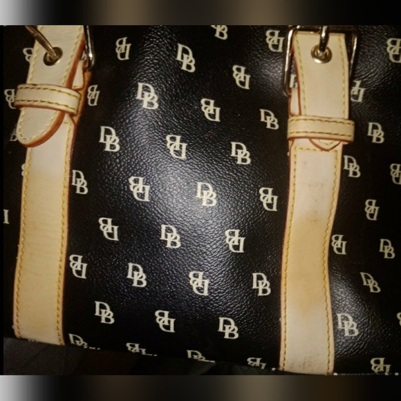 Dooney and Bourke Black & Tan Domed Leather Satchel Logo - Picture 2 of 16